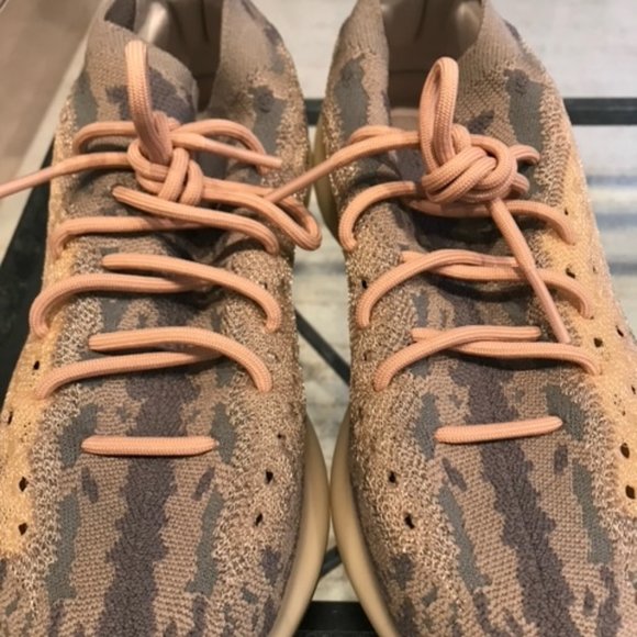 Yeezy 380 Mist - Picture 3 of 4